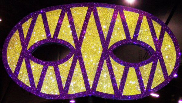 Mardi Gras theme decor